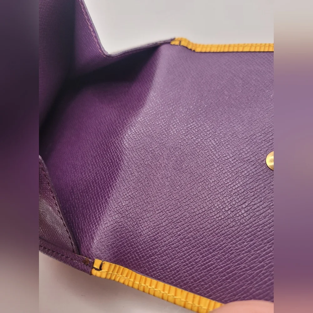 Louis Vuitton EPI Leather Wallet